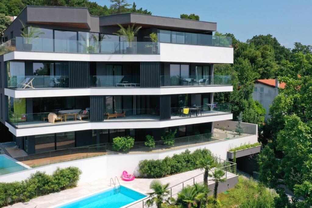 오파티아 Marena - Trees To Seas Luxury Escape 아파트 외부 사진